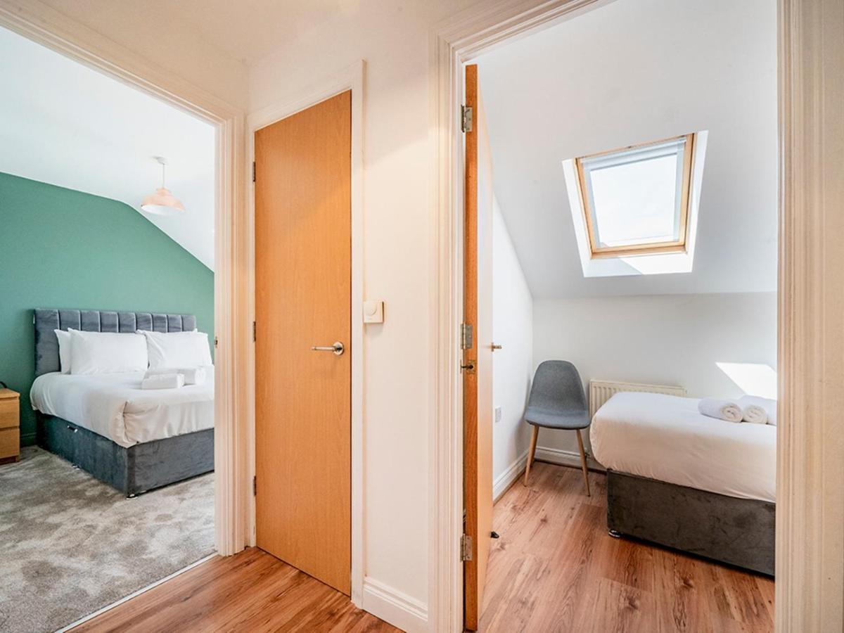 Appartamento Titanic View Penthouse - Gated Complex - Parking Belfast Esterno foto